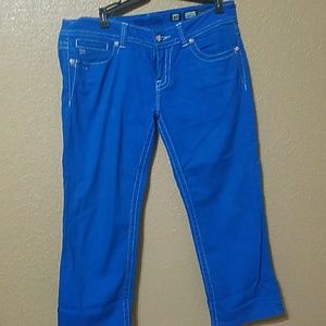 Hot Blue Miss Me Cuffed Capris